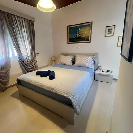 Nelly's Private Resindence