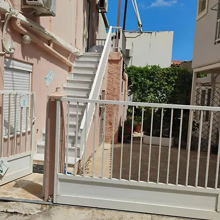 Nelly's Private Apartment Chania (Crete)