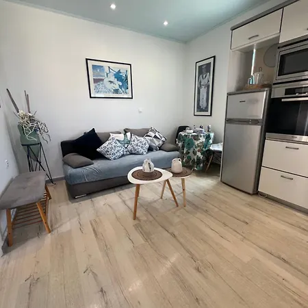 Nelly's Private Resindence *