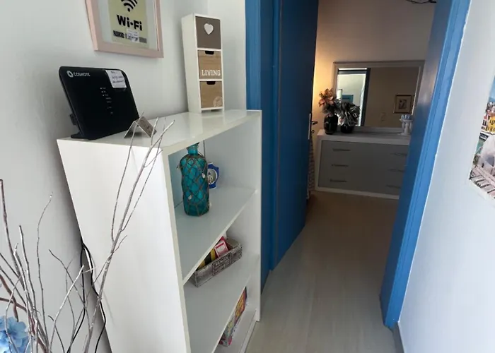 Nelly's Private Resindence