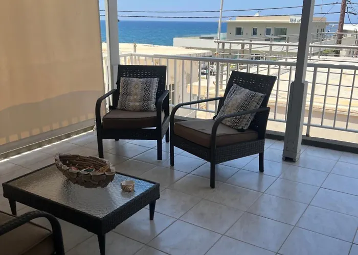 Nelly's Private Resindence Апартаменты *